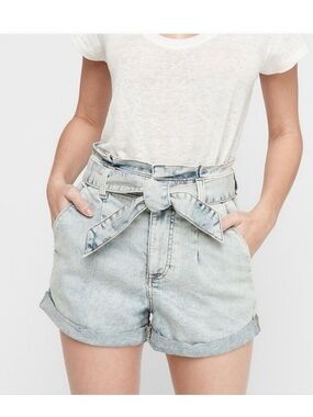 Express Light Wash Paperbag Denim Shorts with Tie Belt sz 6 high rise